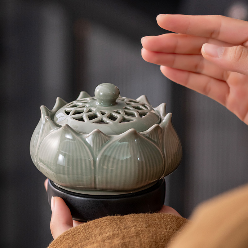 مبخرة بخور إلكترونية من السيرا - مراجعة Ceramic Oil Burner وسعره