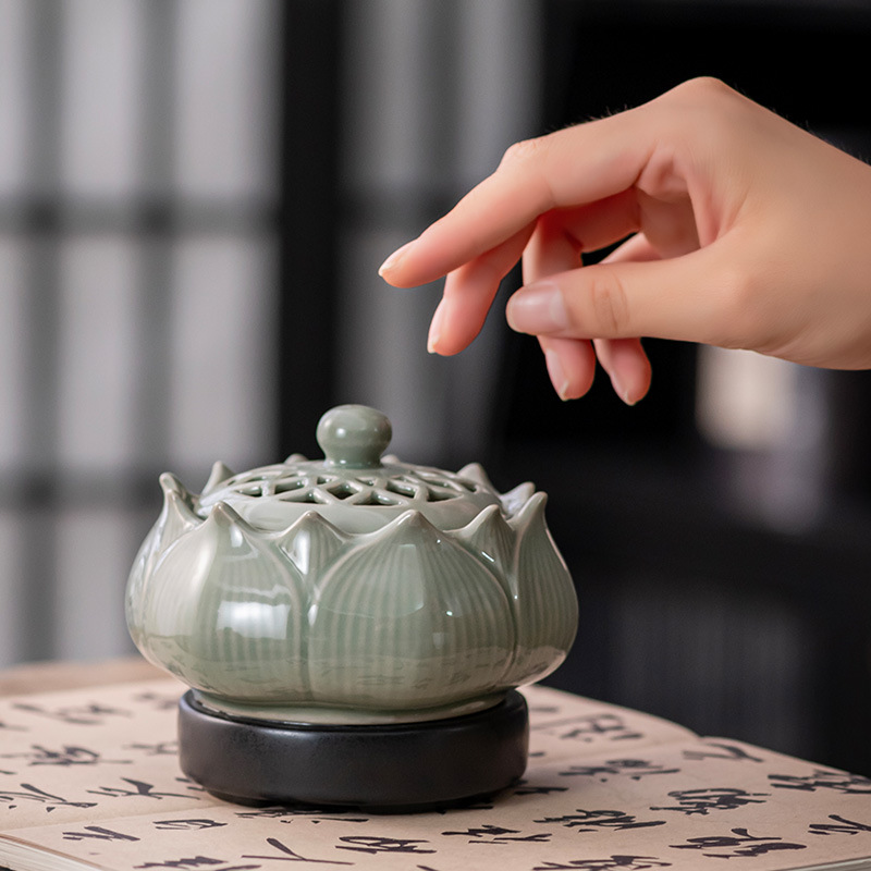 مبخرة بخور إلكترونية من السيرا - مراجعة Ceramic Oil Burner وسعره