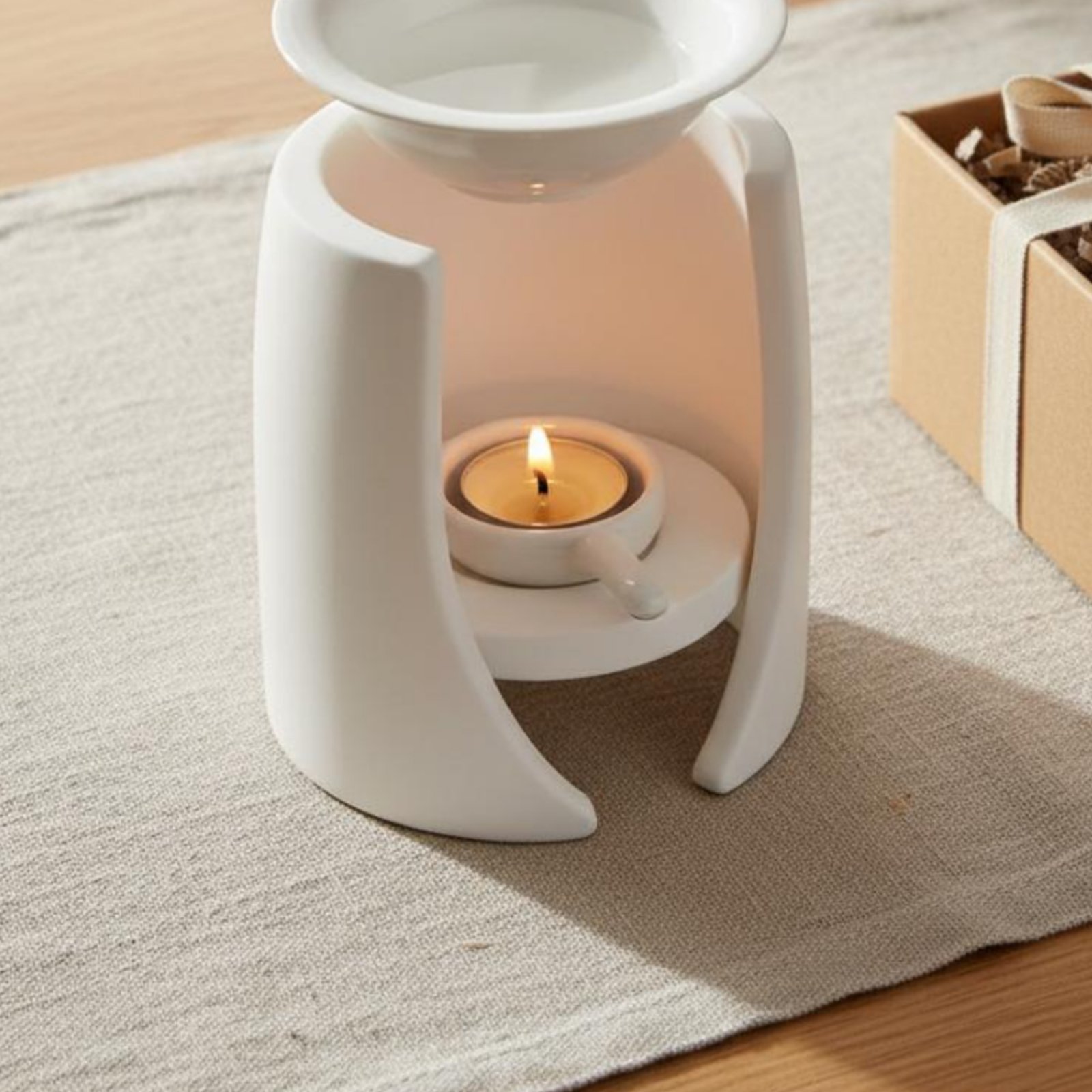 مصباح عطري سهل الاستخدام، موقد - مراجعة Ceramic Oil Burner وسعره